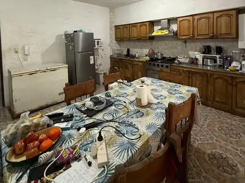 Casa en Venta en Mataderos, USD 290.000