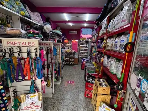 Local en Venta en Olivos Maipú/Uzal, USD 135.000