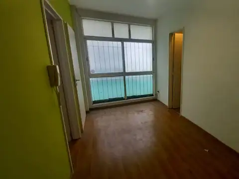 Oficina en Venta en San Nicolás, USD 18.000