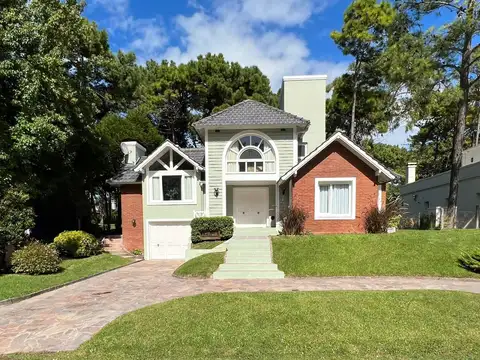 Casa en Venta 3 Dormitorios en Pinamar Zona Norte Playa