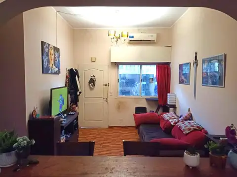 Depto Tipo Casa 3 ambientes con 1 baño