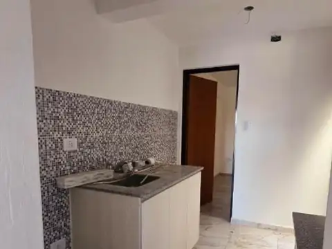 Departamento en Alquiler en San Justo, $ 450.000