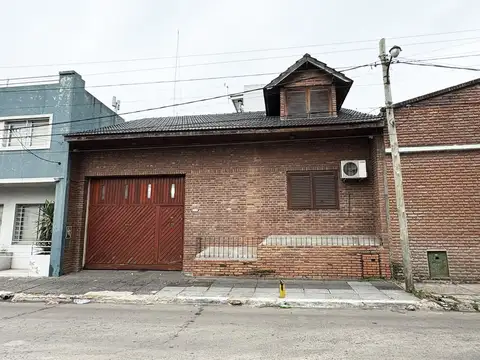 Edificio Comercial Galpon Deposito Ramos Mejia Excelente ubicacion