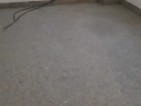 Av Independencia 3100, Piso 1