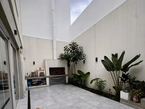 Casa en Venta en Villa del Parque, USD 445.000