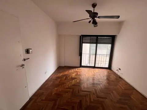 Avenida Córdoba al 1800