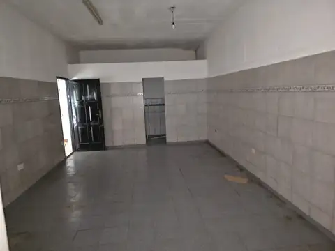 Local en Alquiler en Tolosa, $ 1.000.000