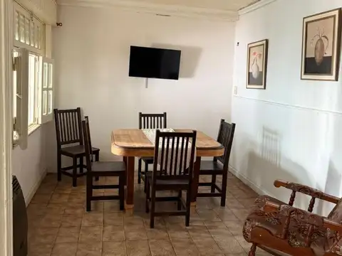 Casa 4 ambientes con 3 baños