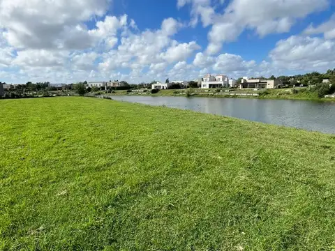 Terreno en Venta de 981,0 m2