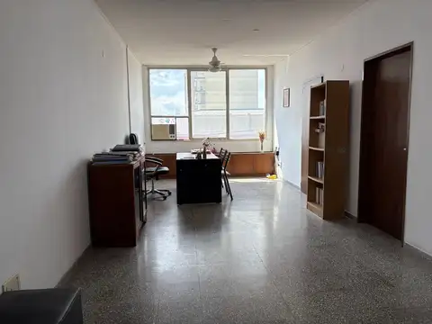 VENTA / OFICINA MICROCENTRO / OPORTUNIDAD