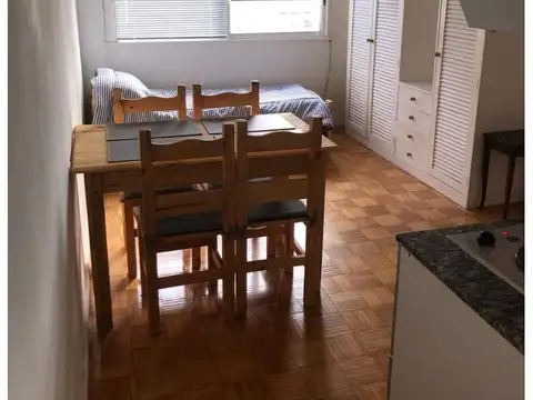 Alquilo Temporario en Zona Centro, 1 Ambiente, 1 PAX