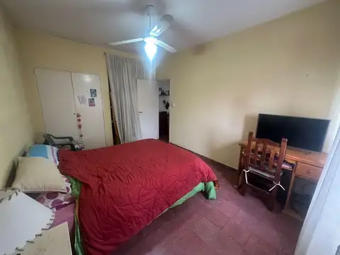 Departamento en Venta en Villa Elvira, USD 35.000
