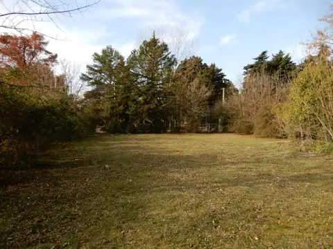 Terreno en Venta en Parque Exaltación, USD 47.000