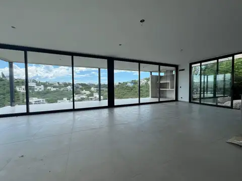 COUNTRY LA CUESTA  CASA A ESTRENAR EN VENTA 