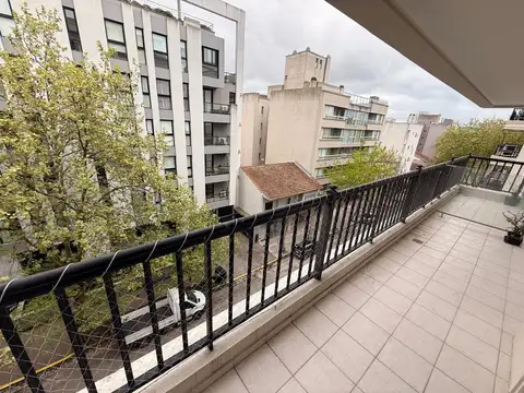 Departamento en Alquiler de 4 ambientes