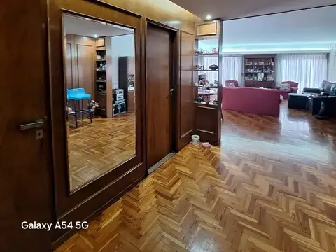 Departamento en 12 de Octubre