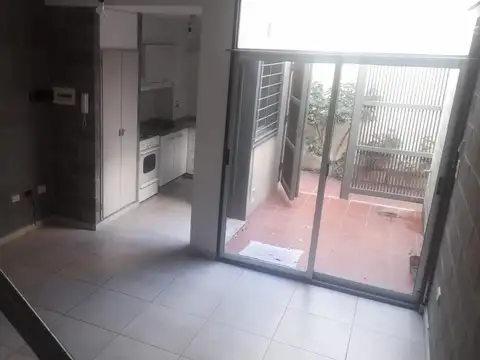 Depto Tipo Casa en Alquiler al Este