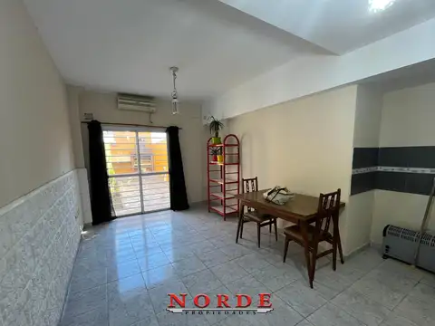VENTA • RAMOS MEJIA • DEPARTAMENTO • 2 AMBIENTES • PATIO