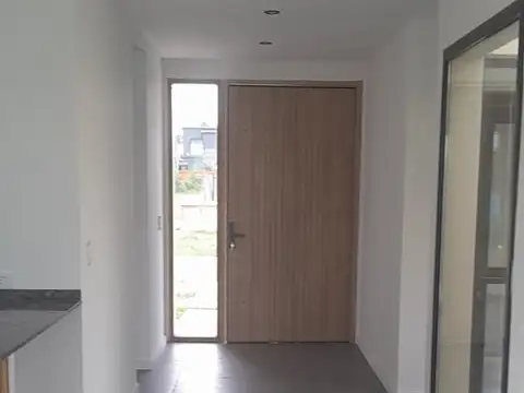 Casa en Venta en Pilar Del Este, USD 185.000