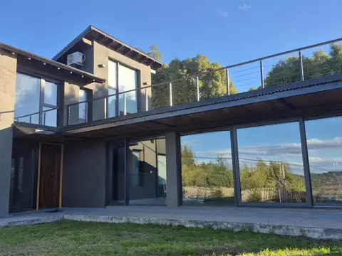 Casa en Los Faldeos de Chapelco