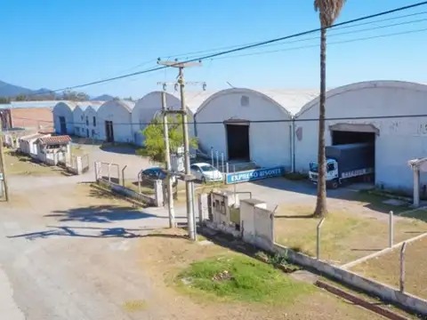 ALQUILER GALPÓN PARQUE INDUSTRIAL OPCIONALES EXTRA