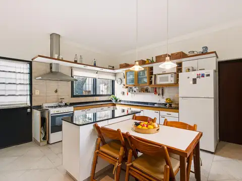 Casa Venta La Merced San Isidro 3 dormitorios muy luminosa