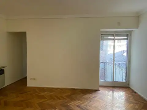 Departamento en Alquiler en Recoleta, $ 600.000
