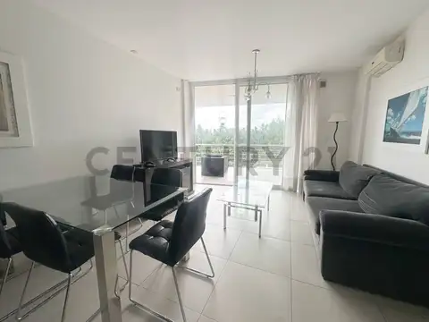 Departamento en Alquiler con 1 cocheras