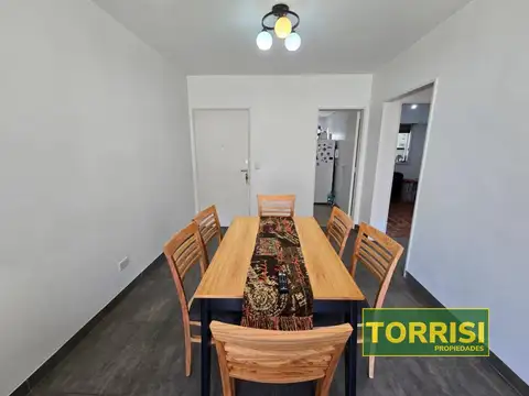 Castro Barros 2200, Piso 3