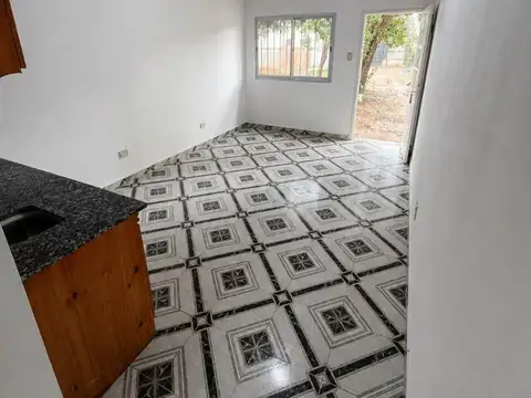 Depto Tipo Casa en Alquiler de 1 dormitorio