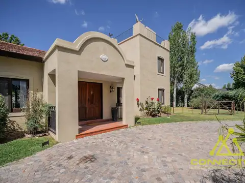 Casa en Venta con 1 cochera