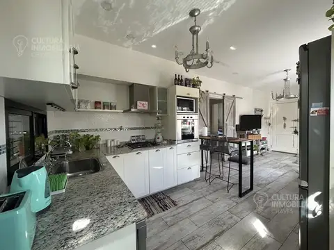 Depto Tipo Casa en Venta en Villa Sarmiento, USD 123.000