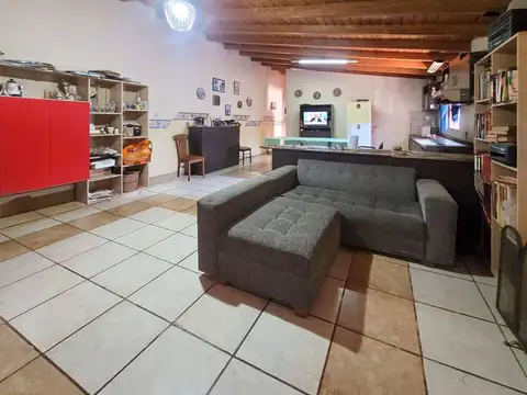 VENTA | PERMUTA - Casa de 3 dormitorios - Barrio Tango, Fisherton. APTO CRÉDITO.