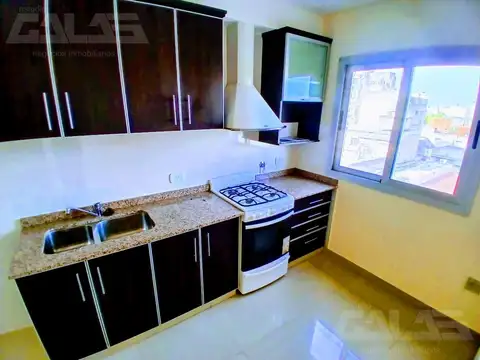 Departamento en Alquiler en Castelar Norte, $ 710.000