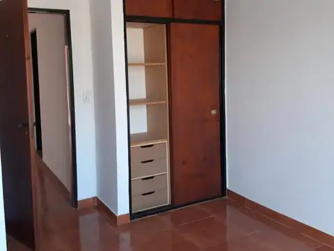 Depto Tipo Casa en Alquiler en San Miguel, $ 800.000