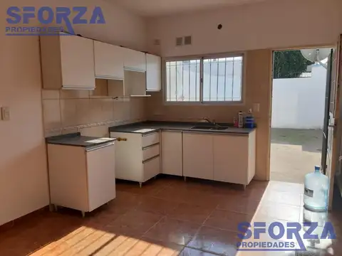Depto Tipo Casa 3 ambientes con 1 baño