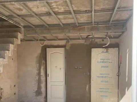 Depto Tipo Casa 6 ambientes con 6 baños