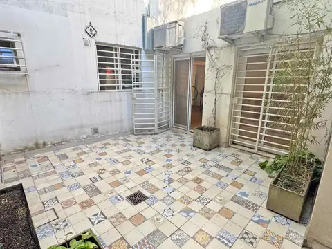 VENTA PH 2 AMBIENTES TIPO LOFT C/PATIO – CHACARITA