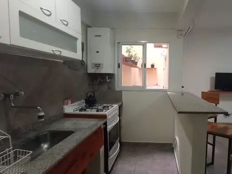 Departamento en Alquiler en Abasto, $ 650.000