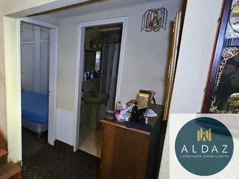 En  venta/ En calle roca  al  300 4