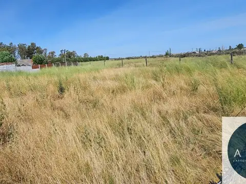 Terreno en Venta 20  mts Fondo