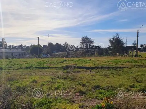 Terreno en Venta 27  mts Frente