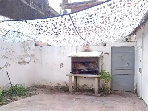 Casa 6 ambientes con 3 baños