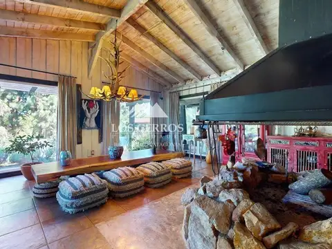 Casa 7 ambientes con 4 baños