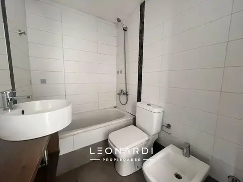 Departamento en Alquiler en Centro, $ 645.000