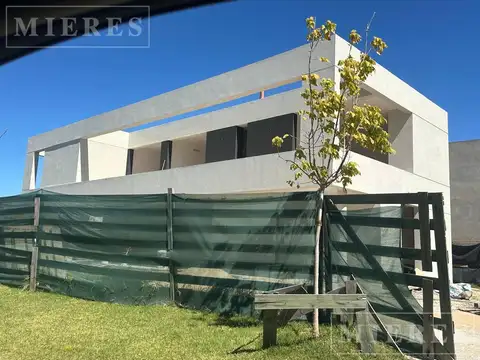 Casa en Venta en Nordelta Carpinchos, USD 649.000
