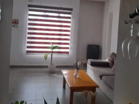 Parana 1700 , Piso 0