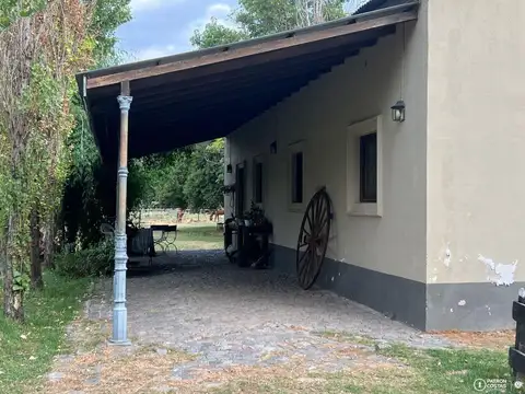 Chacra en venta en Pilar con pileta