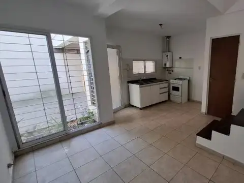 Depto Tipo Casa en Venta de 2 dormitorios