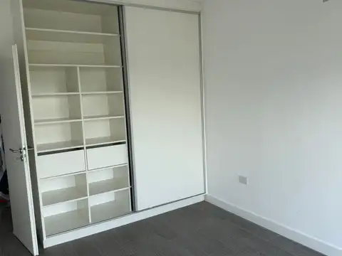 Casa 6 ambientes con 3 baños